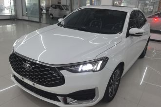 福特 福睿斯 2021款 1.5L 自动钻石版