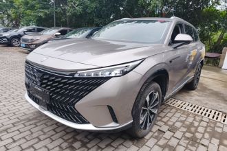 荣威RX5 2023款 1.5T 优越版