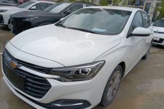 雪佛兰 科鲁泽 2022款 320 自动悦享版