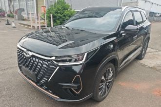 奇瑞 瑞虎8 PRO 2022款 390T 两驱浩瀚版 5座