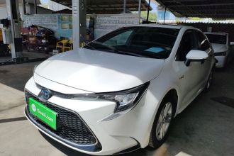 丰田 雷凌 2022款 双擎 1.8H E-CVT豪华版