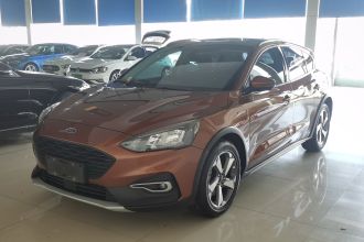 福特 福克斯Active 2020款 EcoBoost 180 自动劲潮型