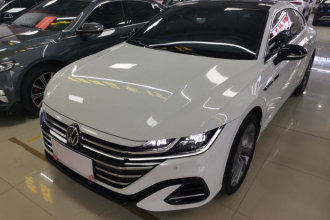 一汽-大众CC 2023款 380TSI 夺目版