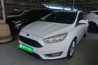 福特 福克斯 2017款 两厢 1.6L 自动风尚型智行版