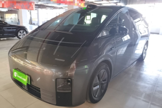 理想汽车 理想MEGA 2024款 Ultra