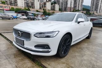沃尔沃S90 2021款 B5 智逸豪华版