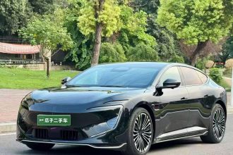 阿维塔12 2023款 650 三激光四驱性能版