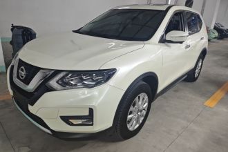 日产 奇骏 2022款 改款 2.0L 两驱智联臻享版