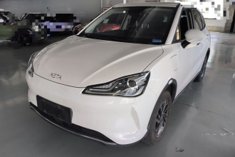 哪吒汽车 哪吒V 2022款 潮 300 Lite 磷酸铁锂