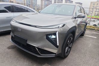 吉利银河 银河L7 2025款 EM-i 115km 探索+版