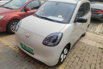 五菱汽车 宏光MINIEV 2025款 第四代 四门版 进阶款