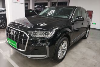 奥迪Q7 2023款 45 TFSI quattro S line运动型