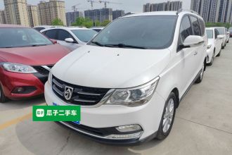 宝骏730 2016款 1.5L 手动舒适型 7座 国V