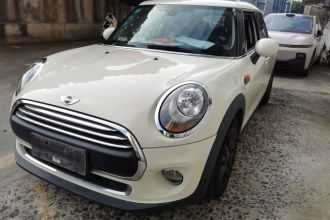 MINI 2016款 1.2T ONE 先锋派 五门版