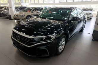 大众 帕萨特新能源 2025款 430PHEV 混动商务版