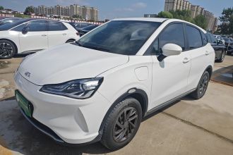 哪吒汽车 哪吒V 2022款 潮 300 Lite 磷酸铁锂