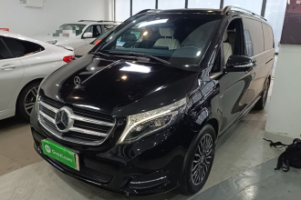 奔驰V级 2018款 V 260 L 尊贵加长版 国VI