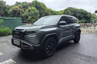 方程豹 钛3 2025款 501KM 后驱Pro版