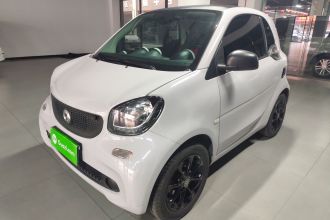smart fortwo 2015款 1.0L 52千瓦硬顶灵动版