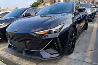 长安UNI-V 2023款 1.5T 尊贵型