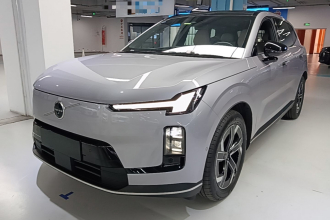 沃尔沃XC70插电式混动 2026款 两驱长续航Core