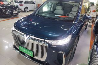 岚图汽车 岚图梦想家 2025款 PHEV 四驱旗舰鲲鹏版