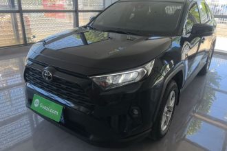 丰田 RAV4荣放 2023款 2.0L CVT两驱都市版