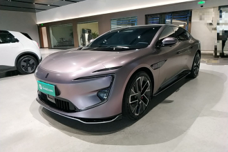 阿维塔12 2023款 650 三激光四驱性能版