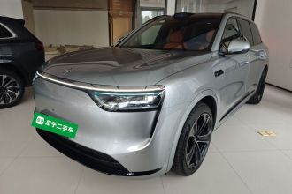 鸿蒙智行 问界M8 2025款 增程 Ultra版 53.4kWh 5座版 (192线激光雷达）