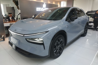 小鹏G7 2025款 702 超长续航 Ultra