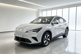 ARCFOX极狐 极狐 阿尔法T5(ARCFOX αT5) 2026款 增程 1215 元境智行版
