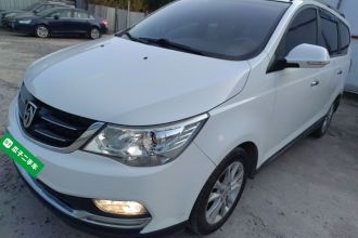 宝骏730 2016款 1.5L 手动舒适型 7座 国V