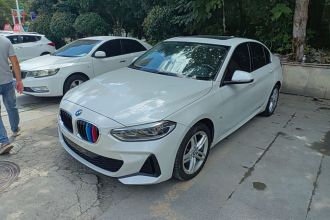 宝马1系 2020款 120i M运动套装