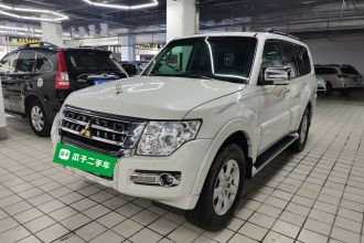 三菱 帕杰罗（平行进口） 