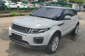 路虎 揽胜极光 2017款 2.0T SE 智耀版