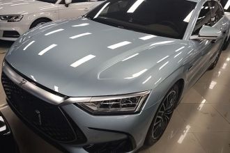 比亚迪 汉 2023款 DM-i 冠军版 121KM 尊荣型