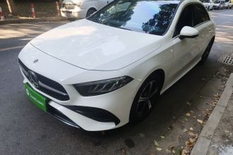 奔驰A级 2023款 A 200 L 时尚型