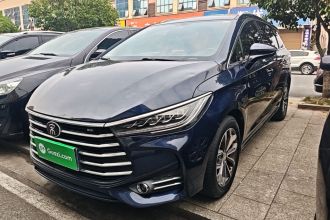 比亚迪 宋MAX 2019款 1.5T 自动智联睿逸天窗型 7座 国VI