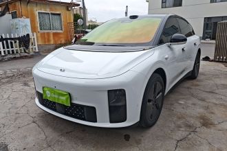 理想汽车 理想i6 2025款 两驱标准版