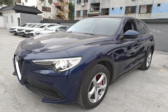 阿尔法·罗密欧 Stelvio斯坦维 2017款 2.0T 200HP 精英版