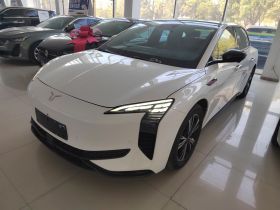 红旗EH7 2024款 690 Pro