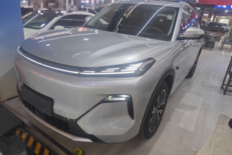 吉利银河 银河星舰7 EM-i 2026款 135km 星舰版