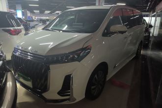 上汽大通MAXUS 大通G20 2023款 PLUS 2.0T 汽油自动豪华版