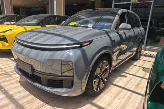 理想汽车 理想L8 2025款 Ultra 智能焕新版
