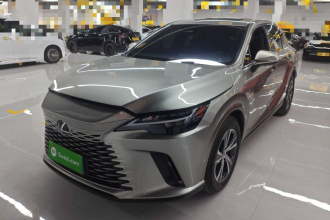 雷克萨斯RX 2025款 300 四驱骏享版