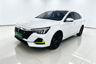 荣威i6 MAX新能源 2022款 EV 600天幕旗舰版