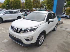 长安CS15 2016款 1.5L 自动豪华版