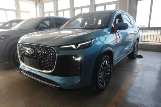 奇瑞 瑞虎8 PLUS C-DM 2025款 1.5T 116km 尊贵型 5座