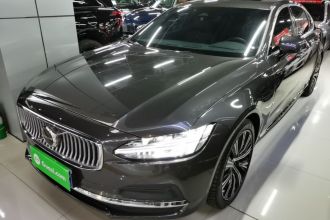 沃尔沃S90 2024款 B5 智远豪华版