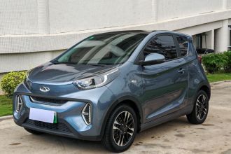 奇瑞QQ 小蚂蚁 2022款 甜粉款 半糖版 磷酸铁锂 29.2kWh 30kW 301km
